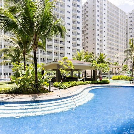 Staycation At Shore - Direct Pool Manille Extérieur photo