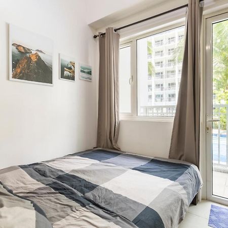 Staycation At Shore - Direct Pool Manille Extérieur photo